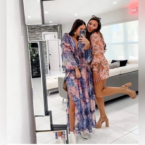 New!Misa Los Angeles Persephone Ruffle Maxi Dress Abstract Floral 🩵Medium NWT! - Picture 6 of 16